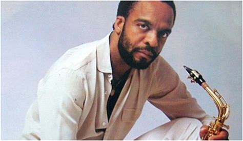 Grover Washington Jr. and the Reinvention of Jazz Fusion: Blending Genres and Breaking Boundaries